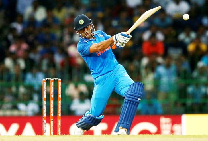 MS Dhoni helicopter shot