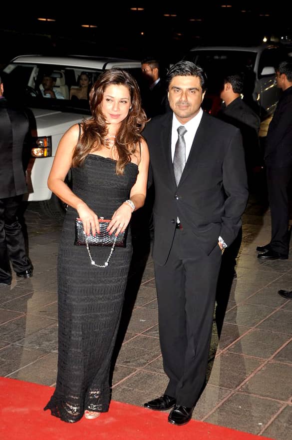 Samir Soni wife Neelam Kothari