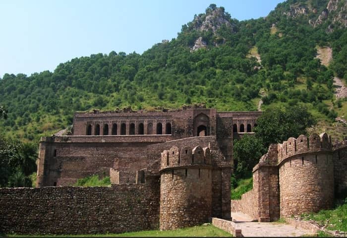 Bhangarh most haunted forts in India