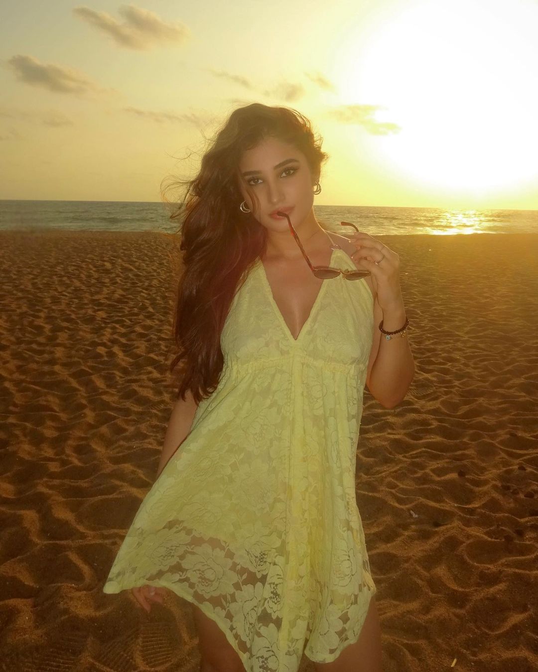 Rasha Thandani Picture